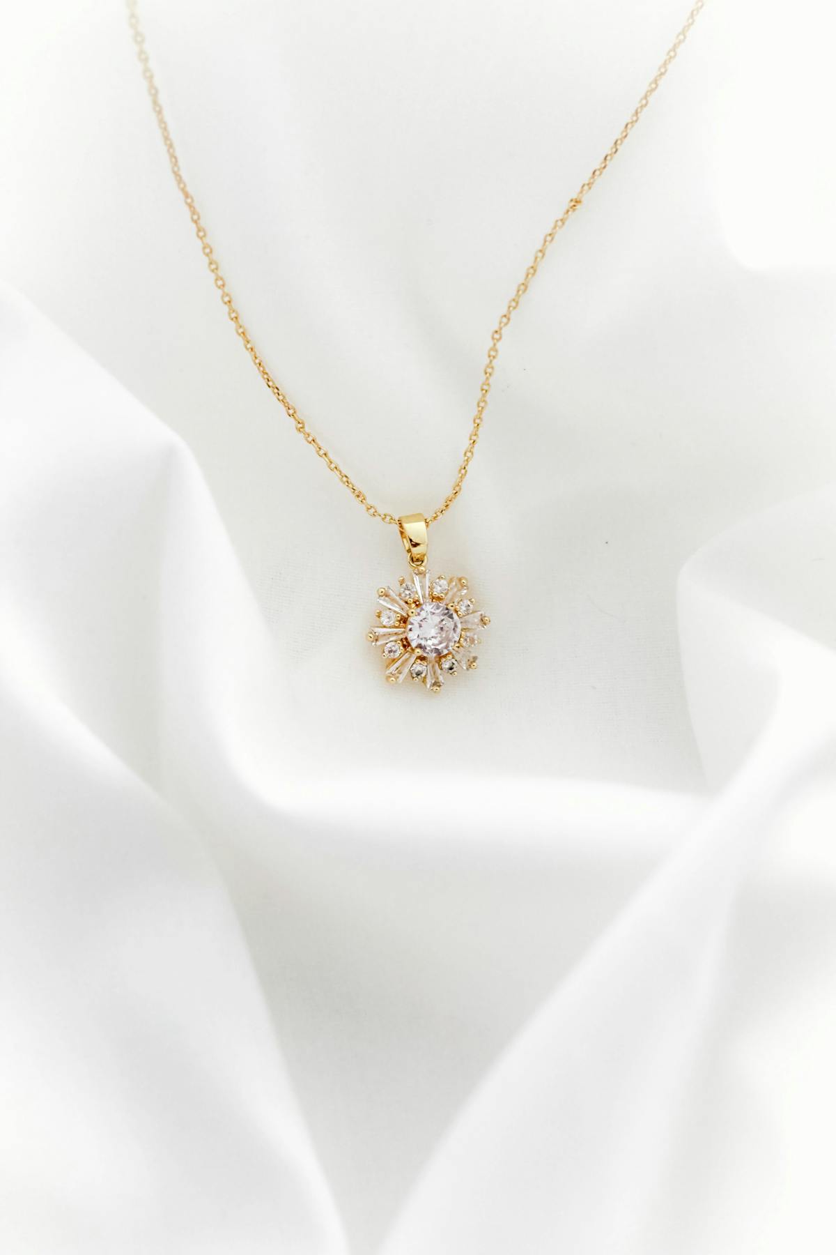 COLLARES